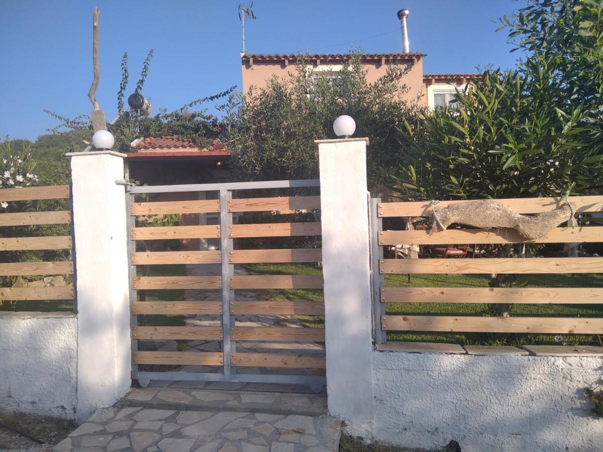 Apartamento Spiti Lou Notos Exterior foto