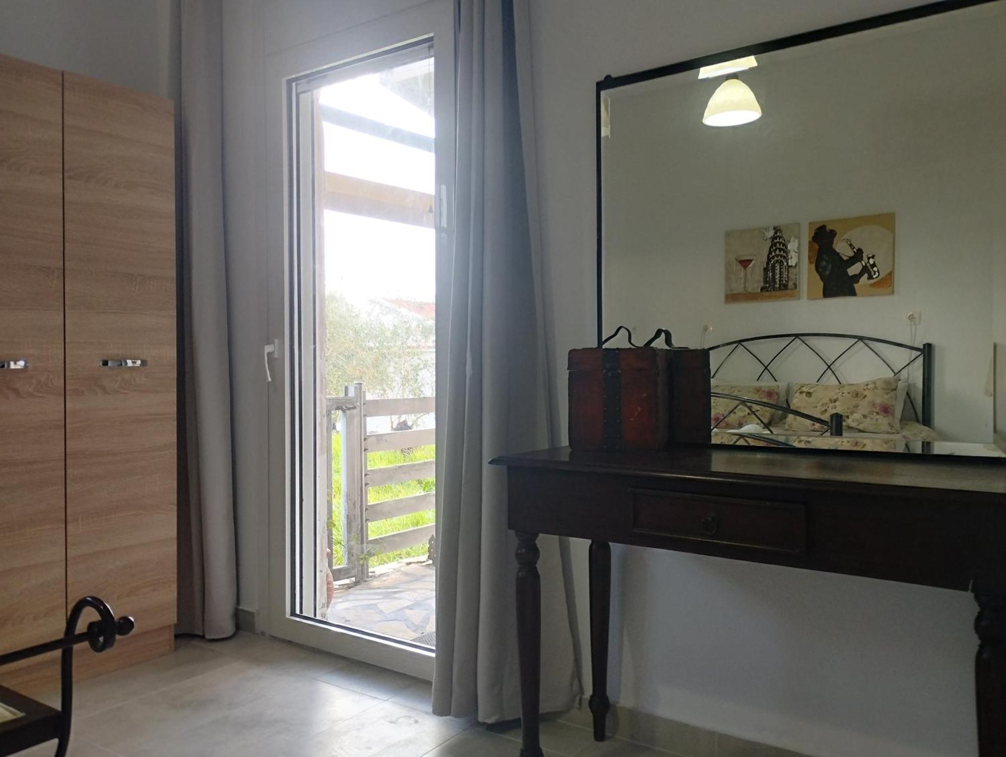 Apartamento Spiti Lou Notos Exterior foto