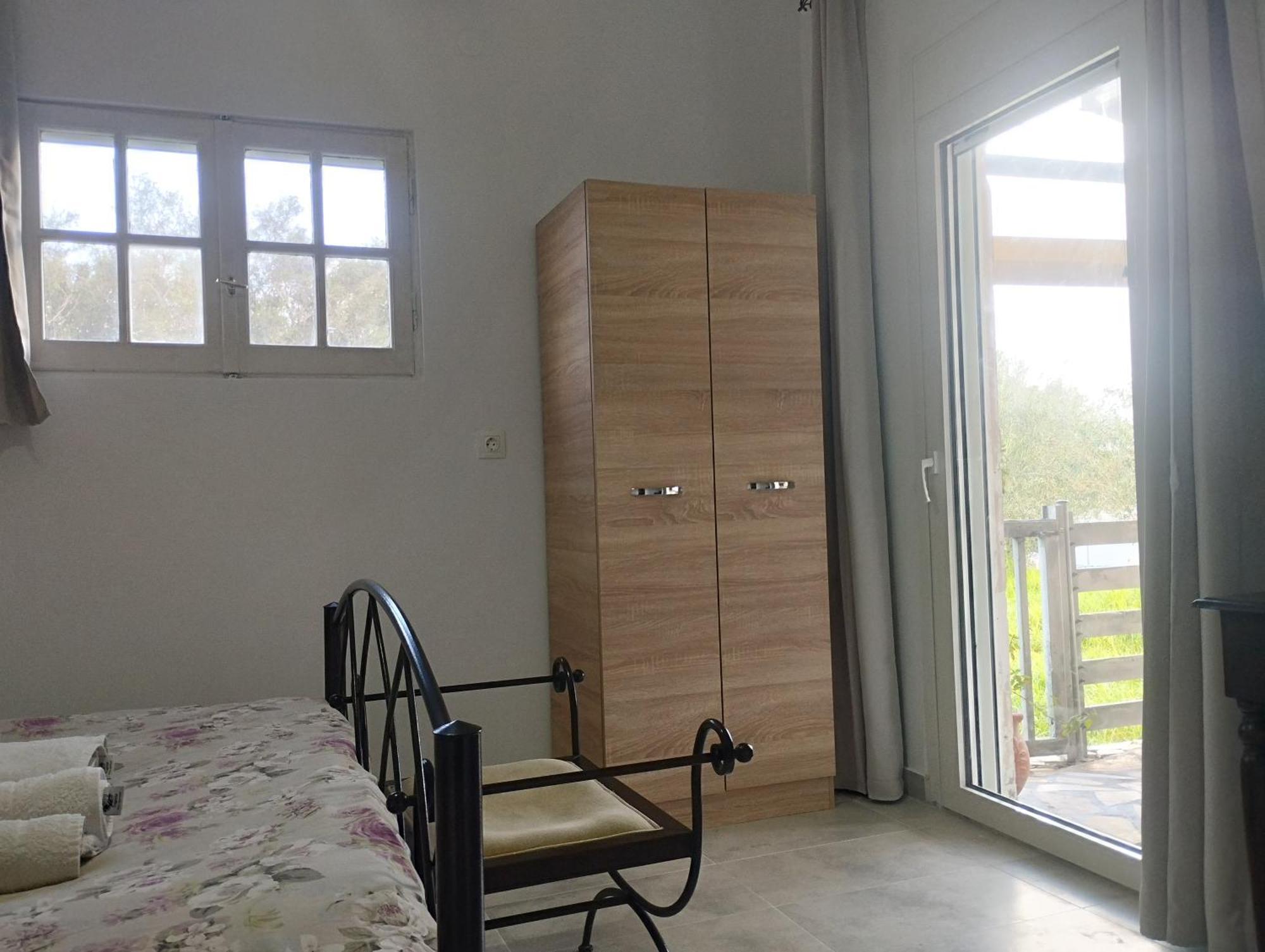 Apartamento Spiti Lou Notos Exterior foto